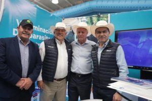 08032020lecheros