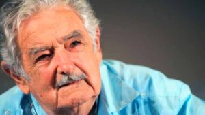20102020mujica00
