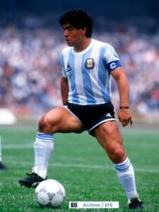 25112020maradonamuere