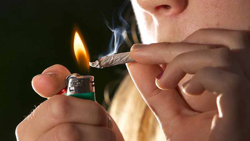 30112020marihuana00