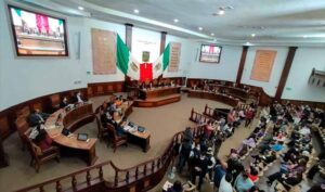12042021congreso00
