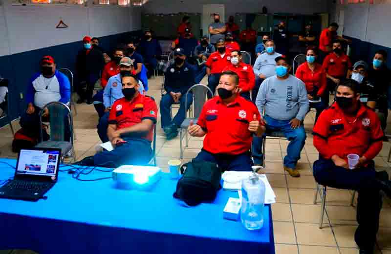 25042021bomberos00