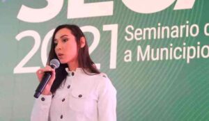 21102021diputadalizbeth00