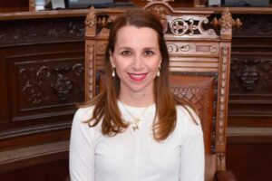 23112021barbaracepedavinos00