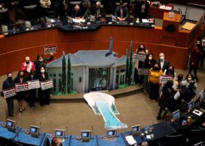 15022022casagrisenado00