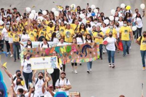 31082023desfilecivicouadec00