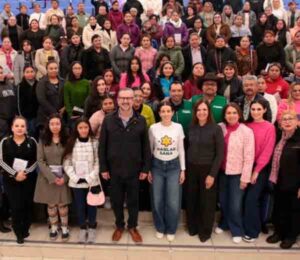 020226ARRANCAMUJERESPADELANTE_uploaded_v1_2